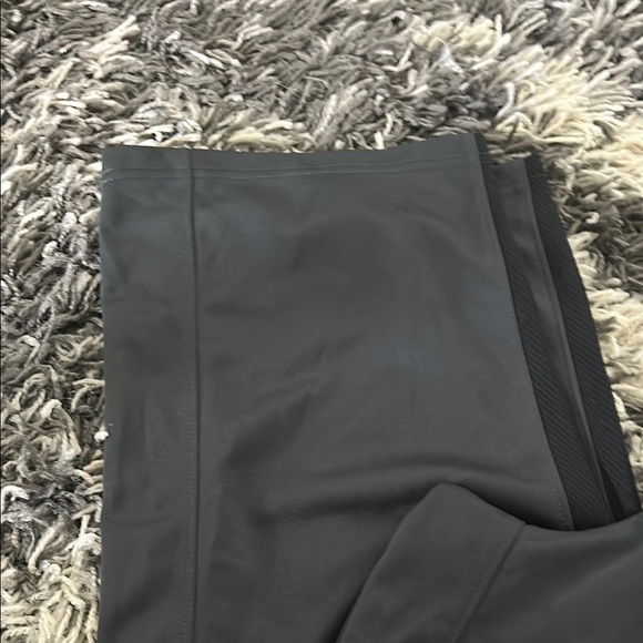 Nike Charcoal Gray Athletic Pants - Picture 4 of 6